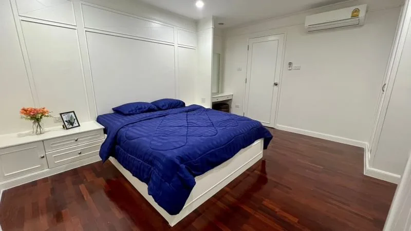 M Tower Apartment — photo 2