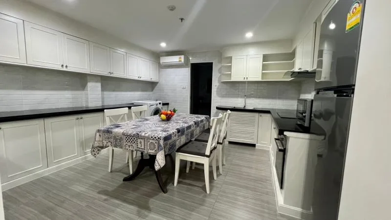 M Tower Apartment — photo 4