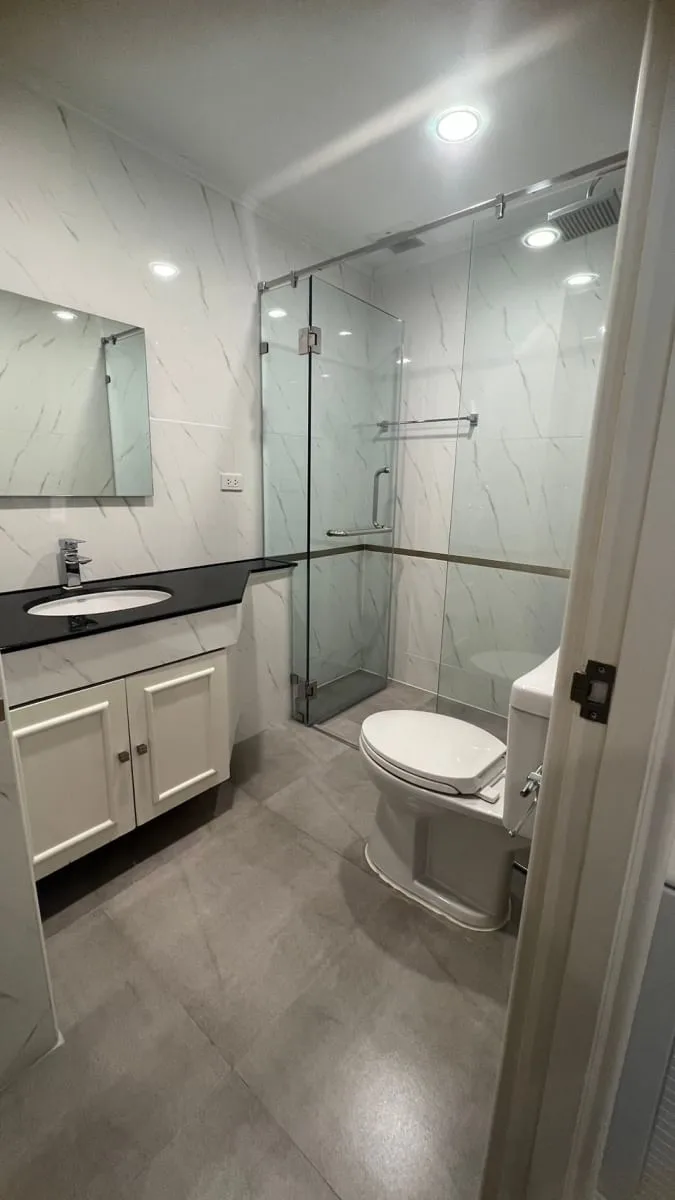 M Tower Apartment — photo 7