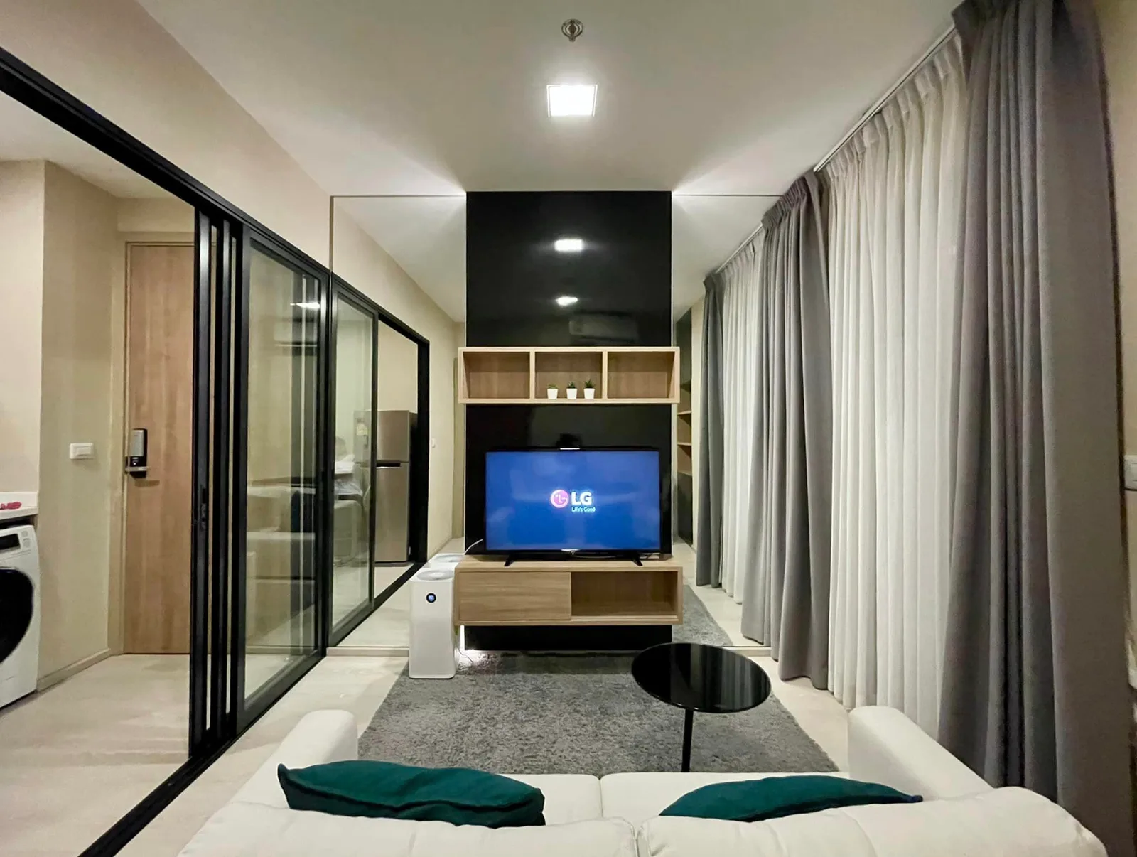 Condolette Midst Rama 9 — photo 4