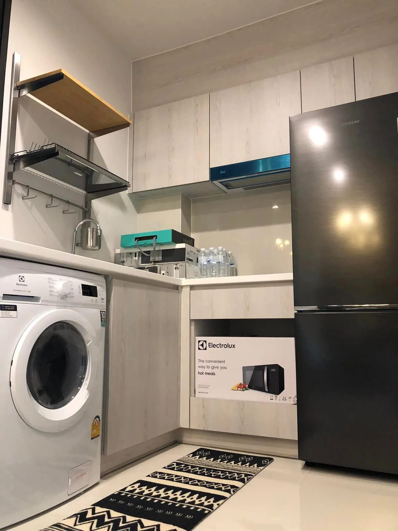Life One Wireless — photo 6
