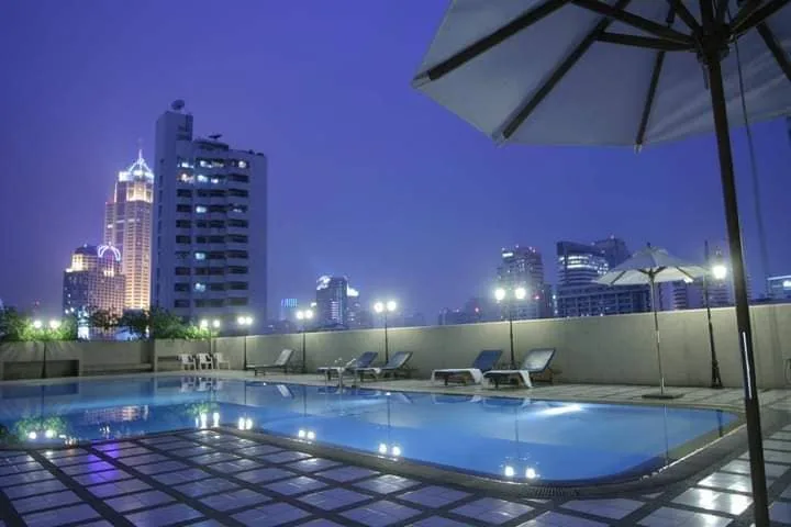 Omni Tower Sukhumvit Nana — photo 7