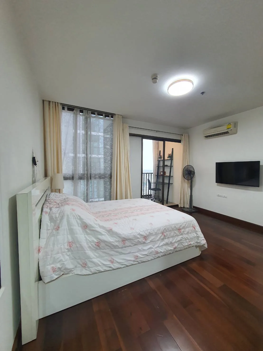 Ideo Sathorn - Taksin — photo 4