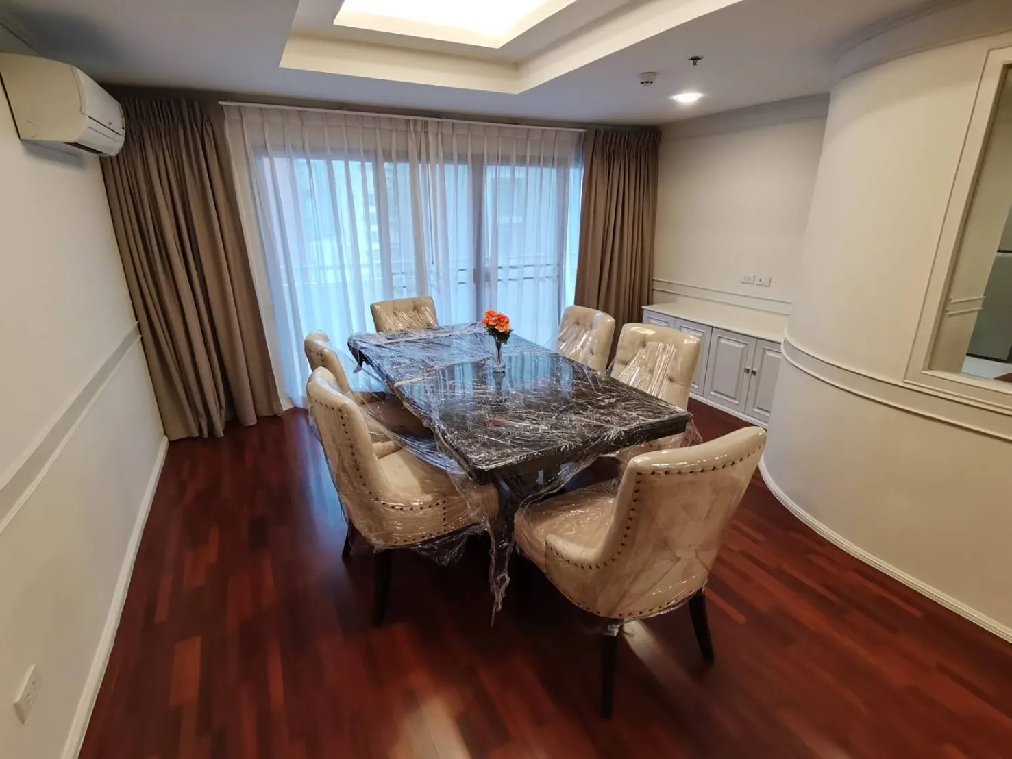 M Tower Apartment — photo 3