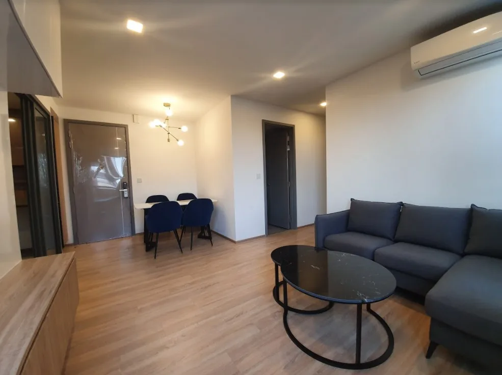 Taka Haus Ekamai 12 — photo 3