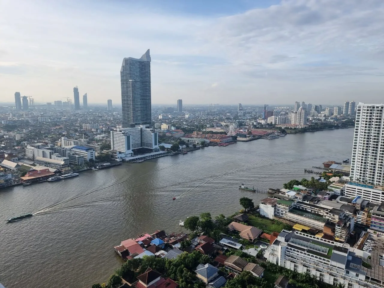 Chapter Charoennakhorn-riverside — photo 18