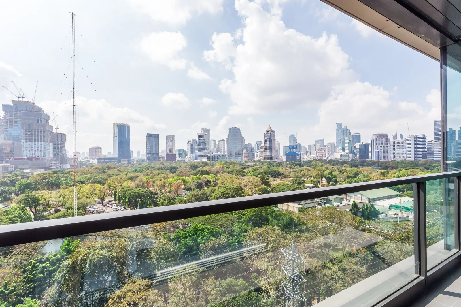 Sindhorn Tonson — photo 15