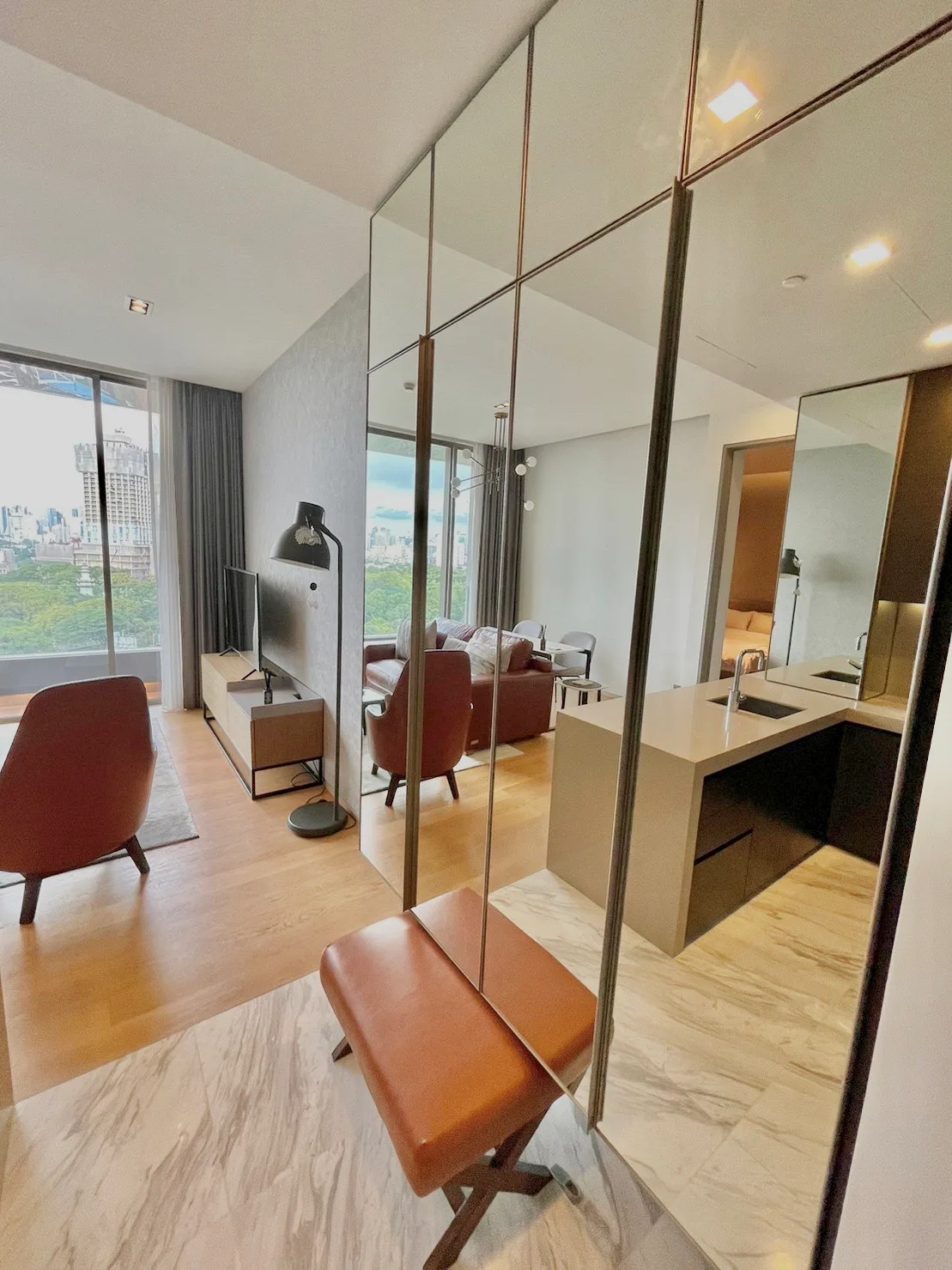 Saladaeng One — photo 3