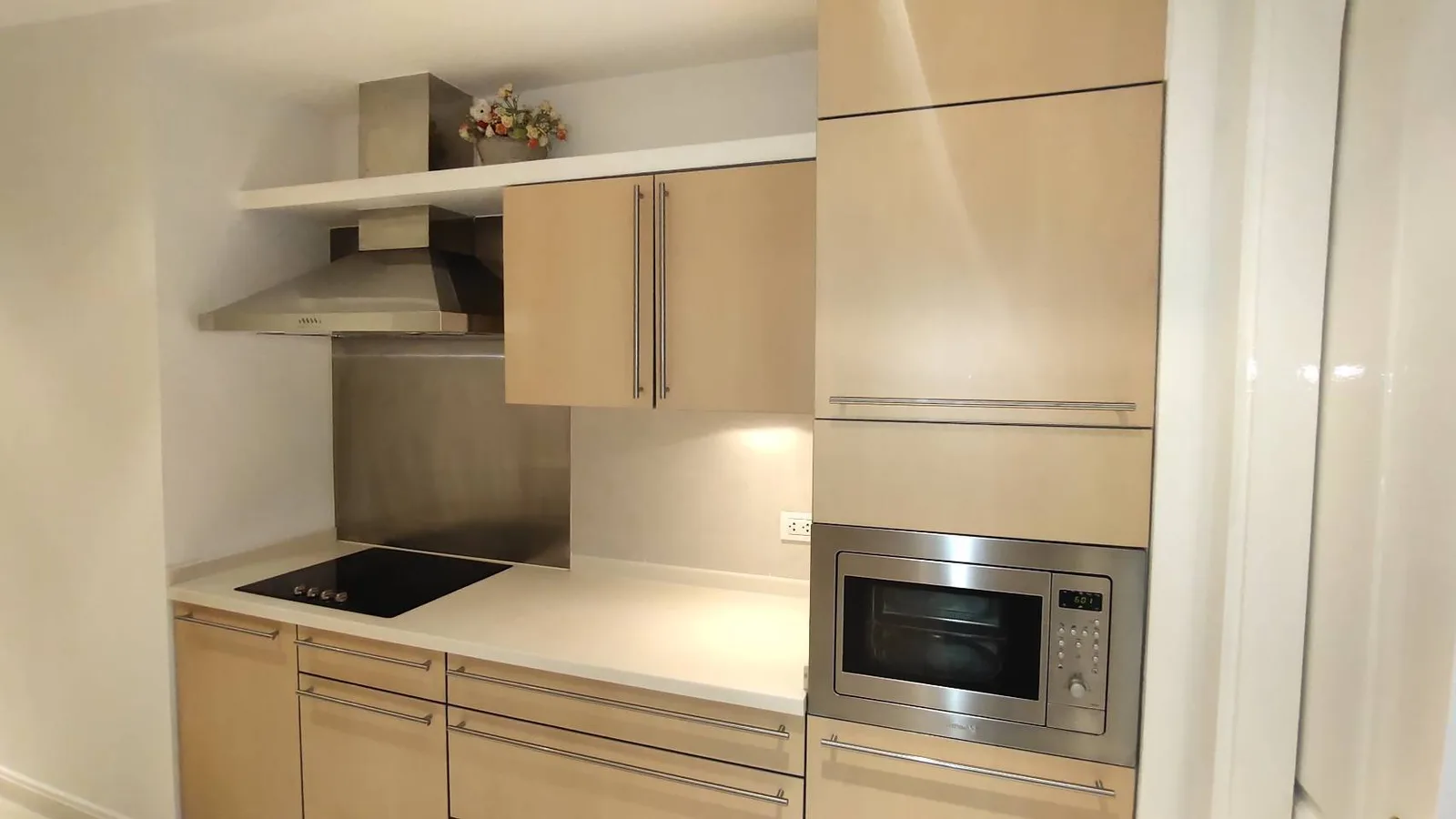 Athenee Residence — photo 8