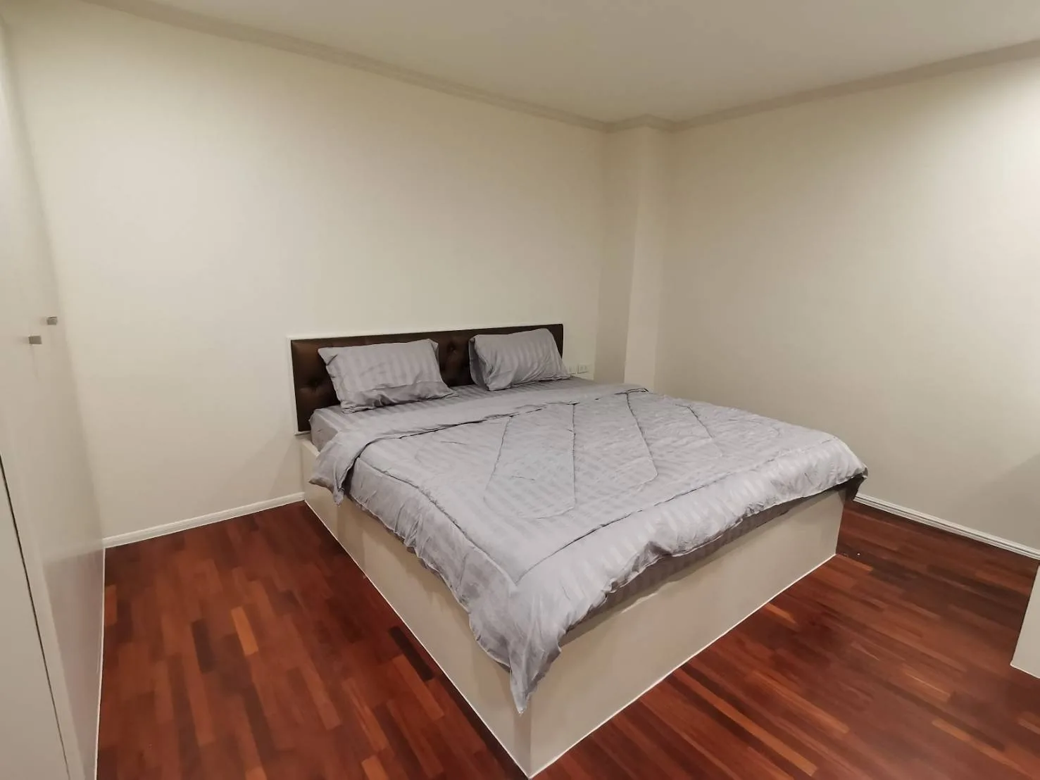 M Tower Apartment — photo 4