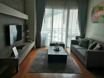 Bright Sukhumvit 24