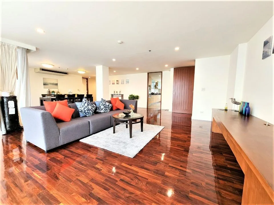 Sathorn Gallery Residences — photo 1