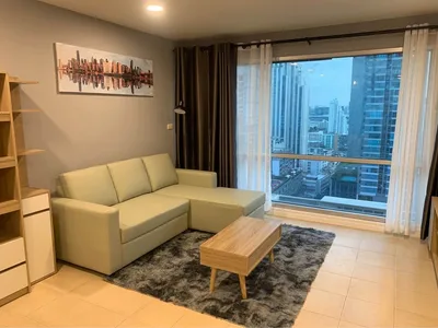 Sukhumvit Suite