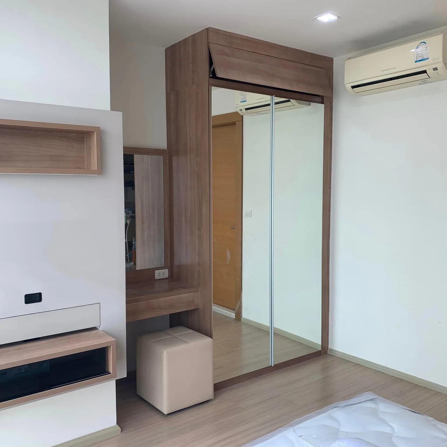 Rhythm Ratchada - Huai Khwang — photo 4