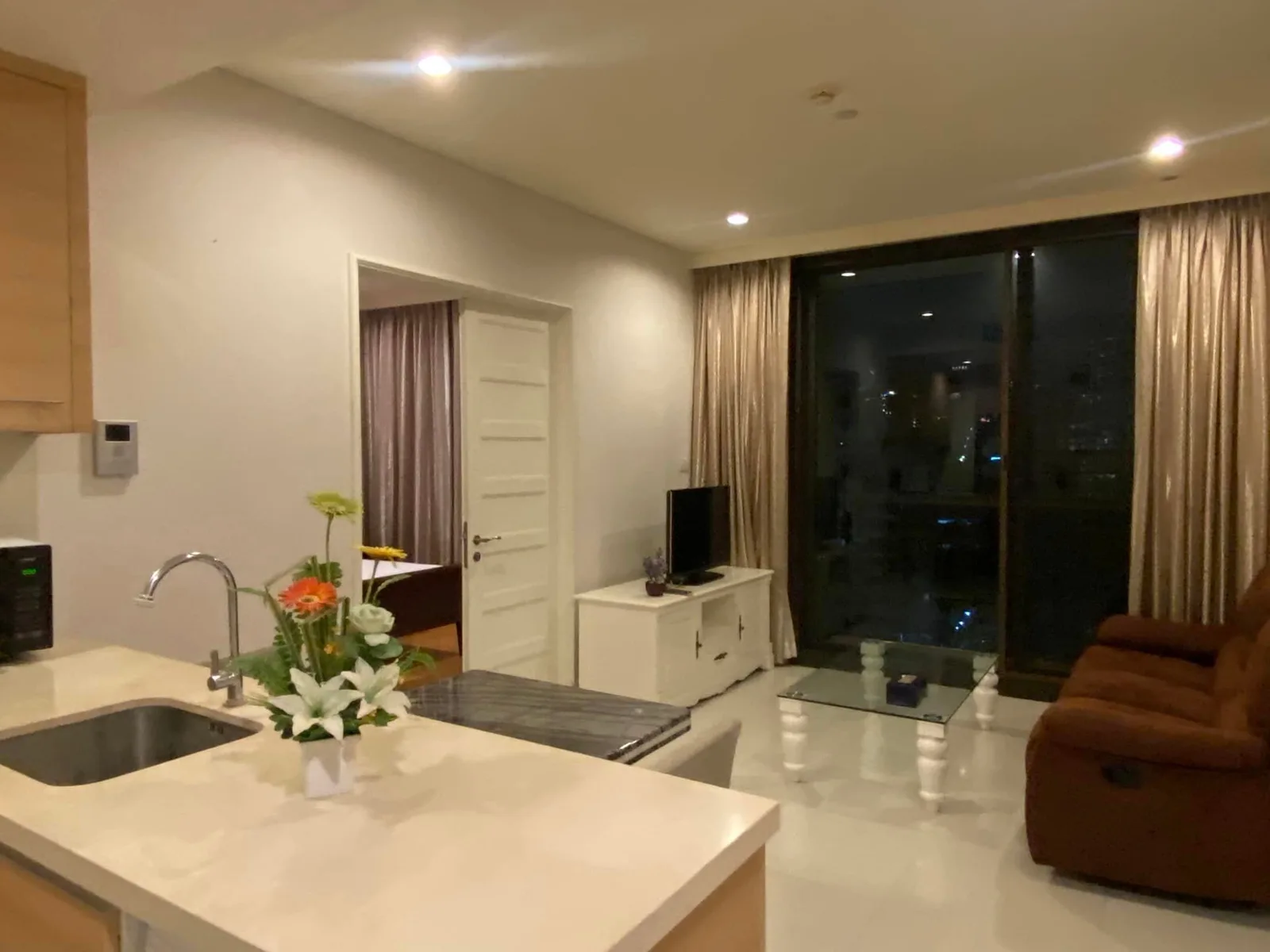 Aguston Sukhumvit 22 — photo 2