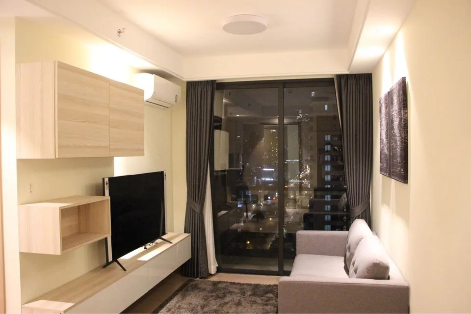 Regal Condo Sathorn-naradhiwas — photo 2