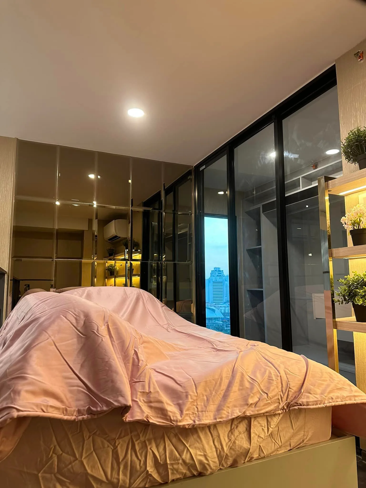KnightsBridge Space – Rama9 — photo 12