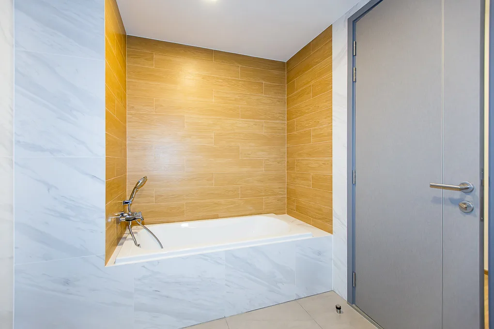Taka Haus Ekamai 12 — photo 10