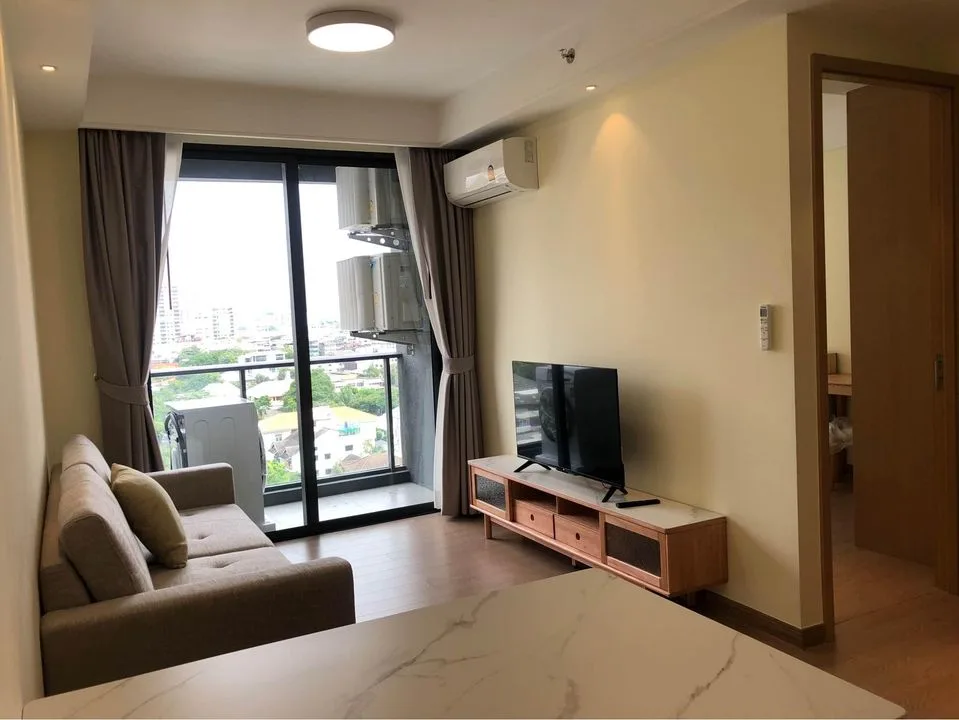 Regal Condo Sathorn-naradhiwas — photo 3