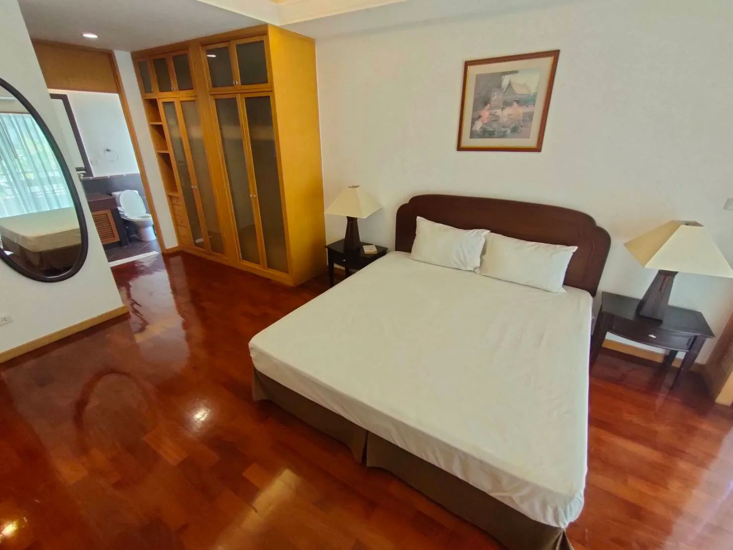 Esmeralda Apartments — photo 6