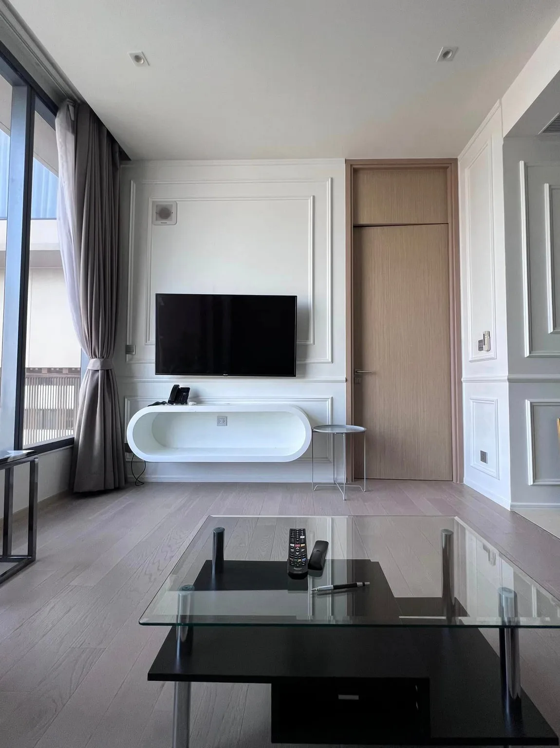The Esse Asoke — photo 3