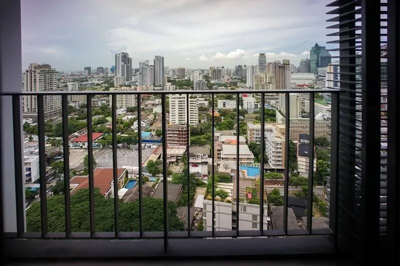 Edge Sukhumvit 23 — photo 15