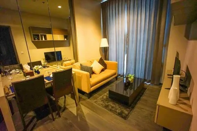 Edge Sukhumvit 23