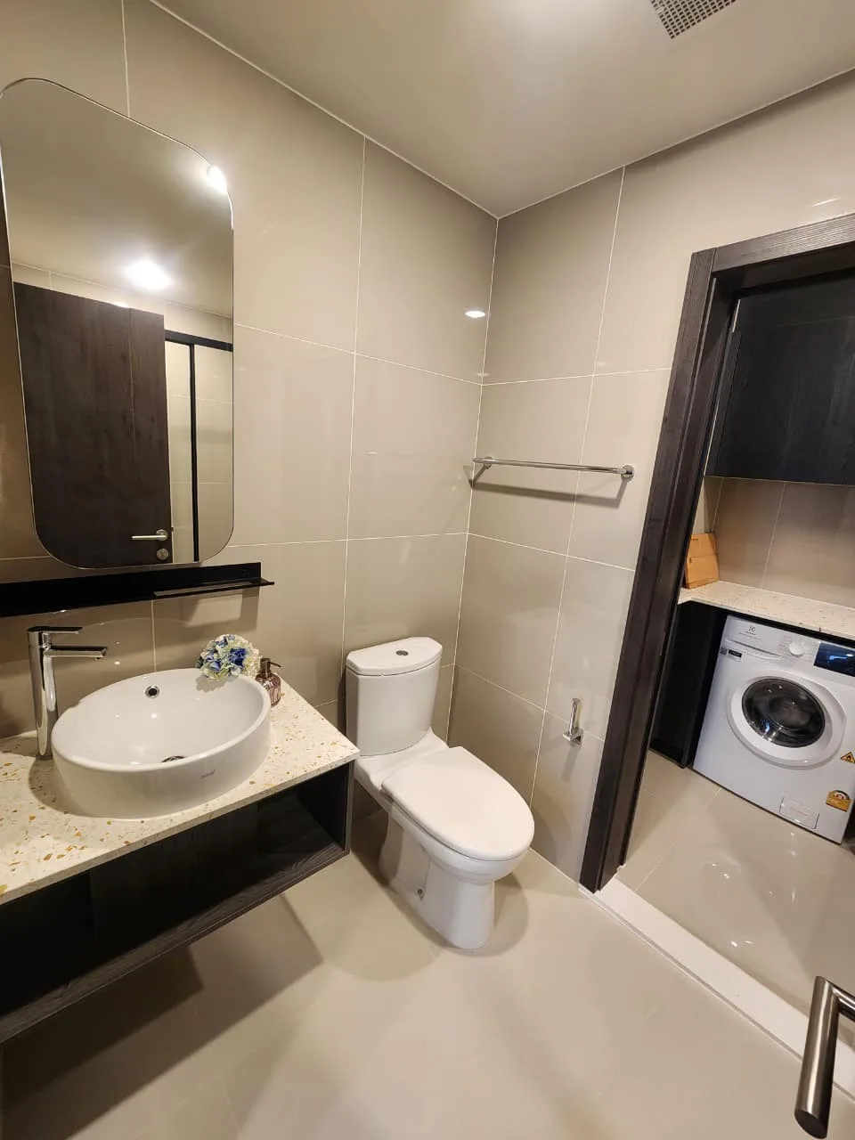 XT Huaikhwang — photo 13