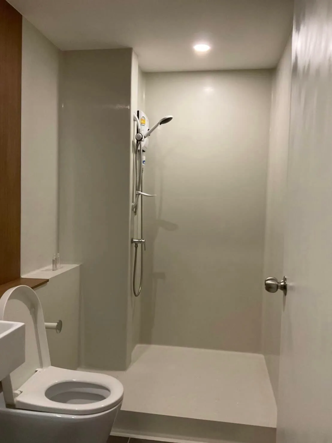 Blossom Condo @ Sathorn - Charoenrat — photo 7