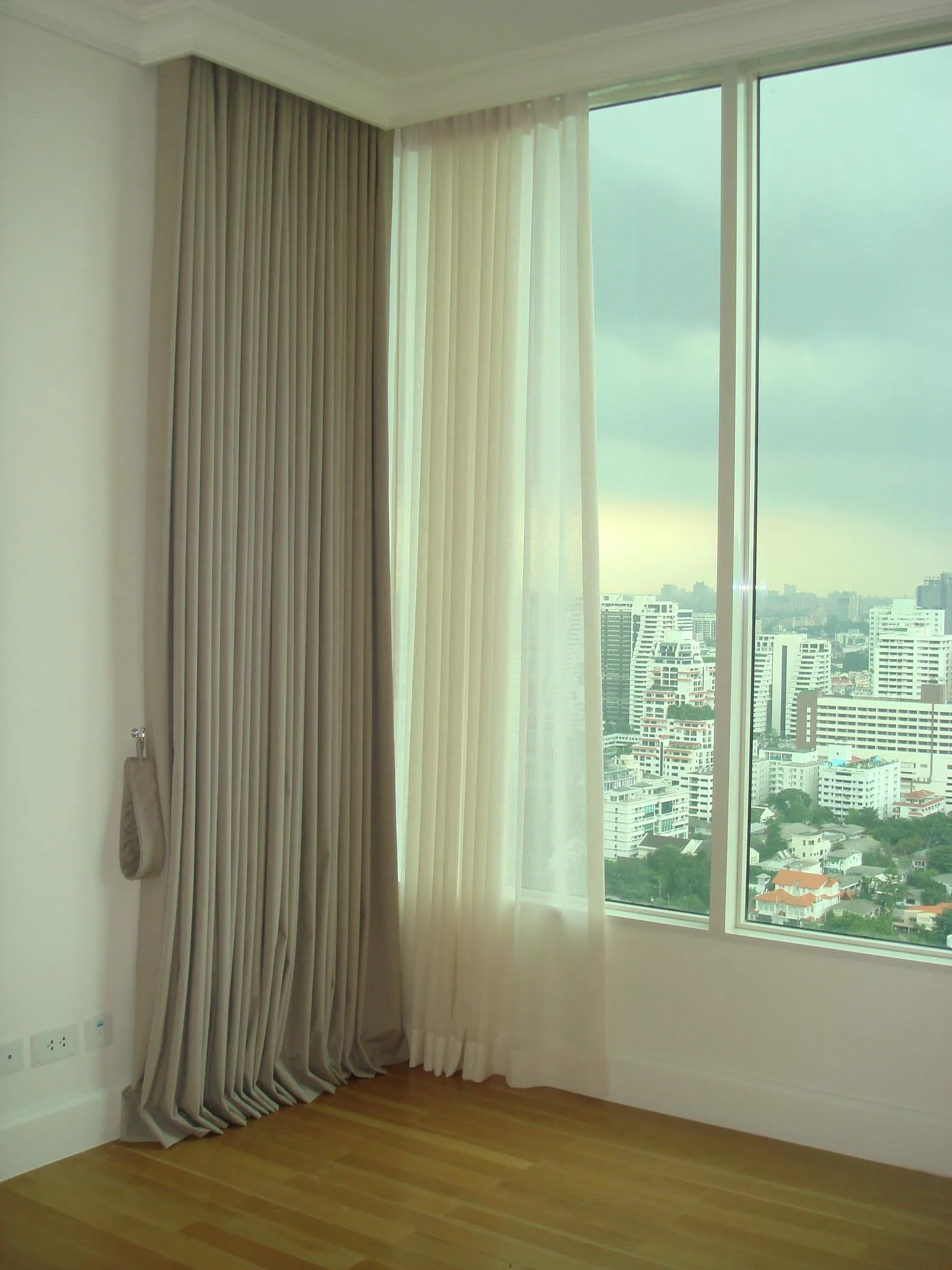 Royce Private Residences — photo 4