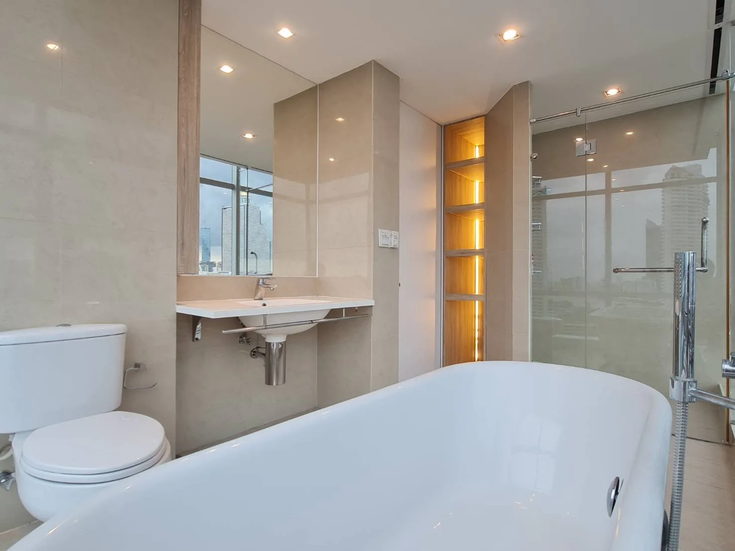 Baan Sathorn Chaopraya — photo 18