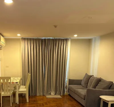 Silom Terrace