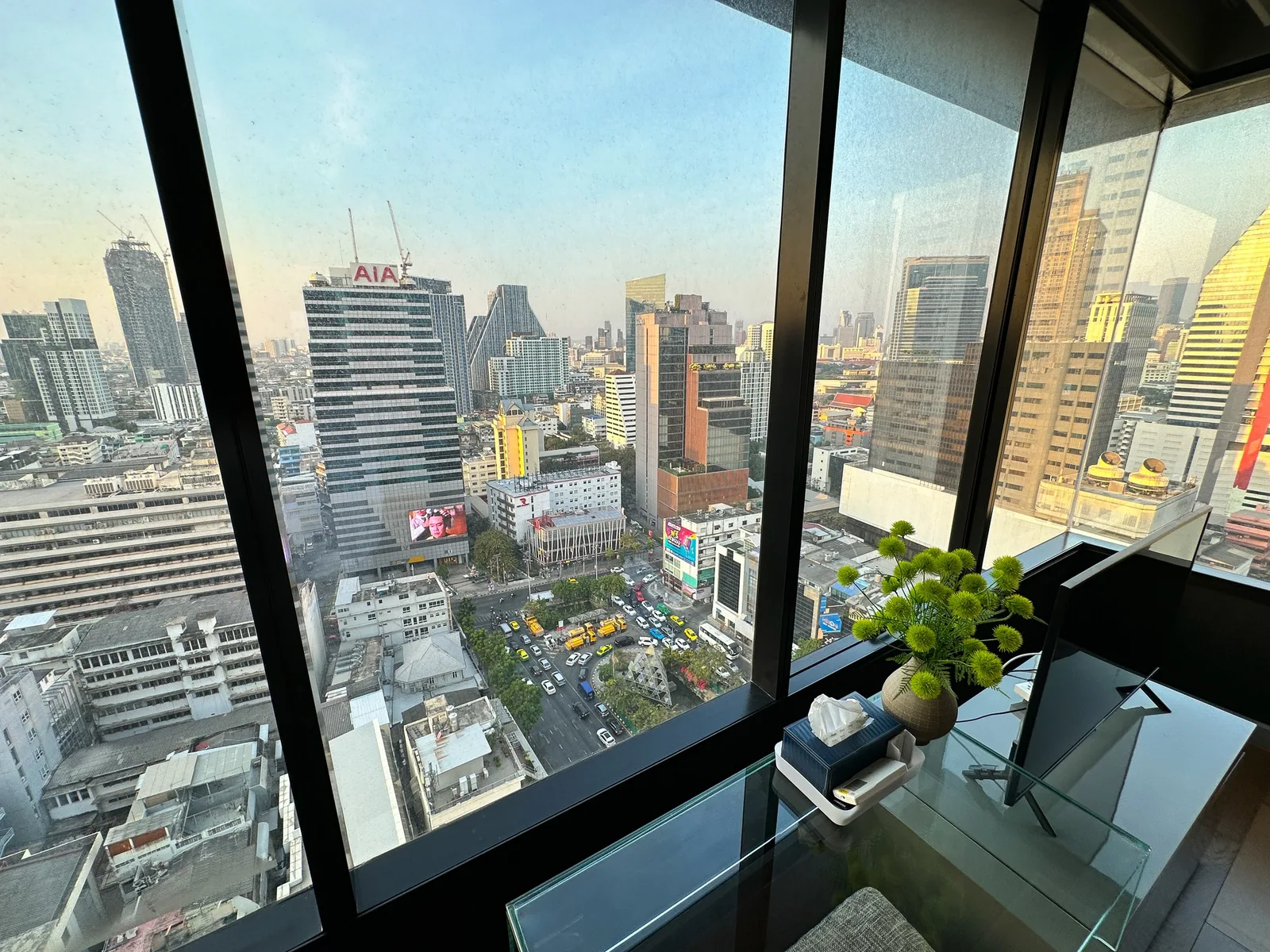 M Silom — photo 7