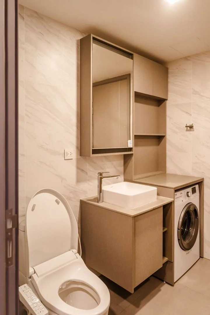 Taka Haus Ekamai 12 — photo 18