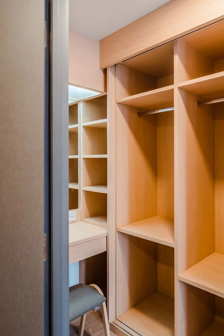 Taka Haus Ekamai 12 — photo 9