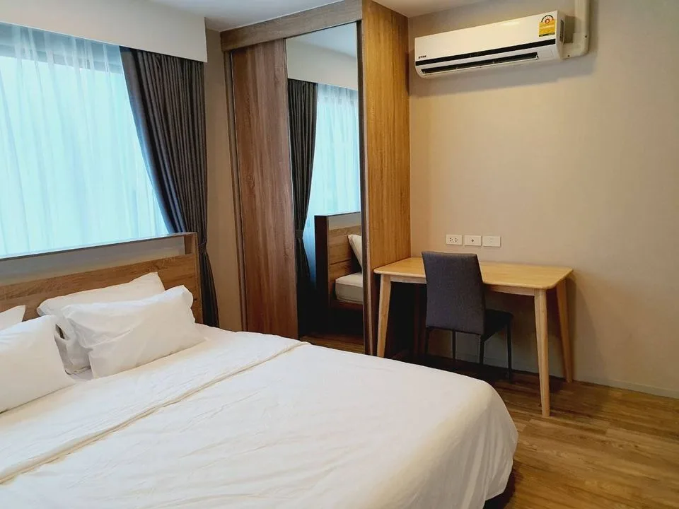 Blossom Condo @ Sathorn - Charoenrat — photo 5