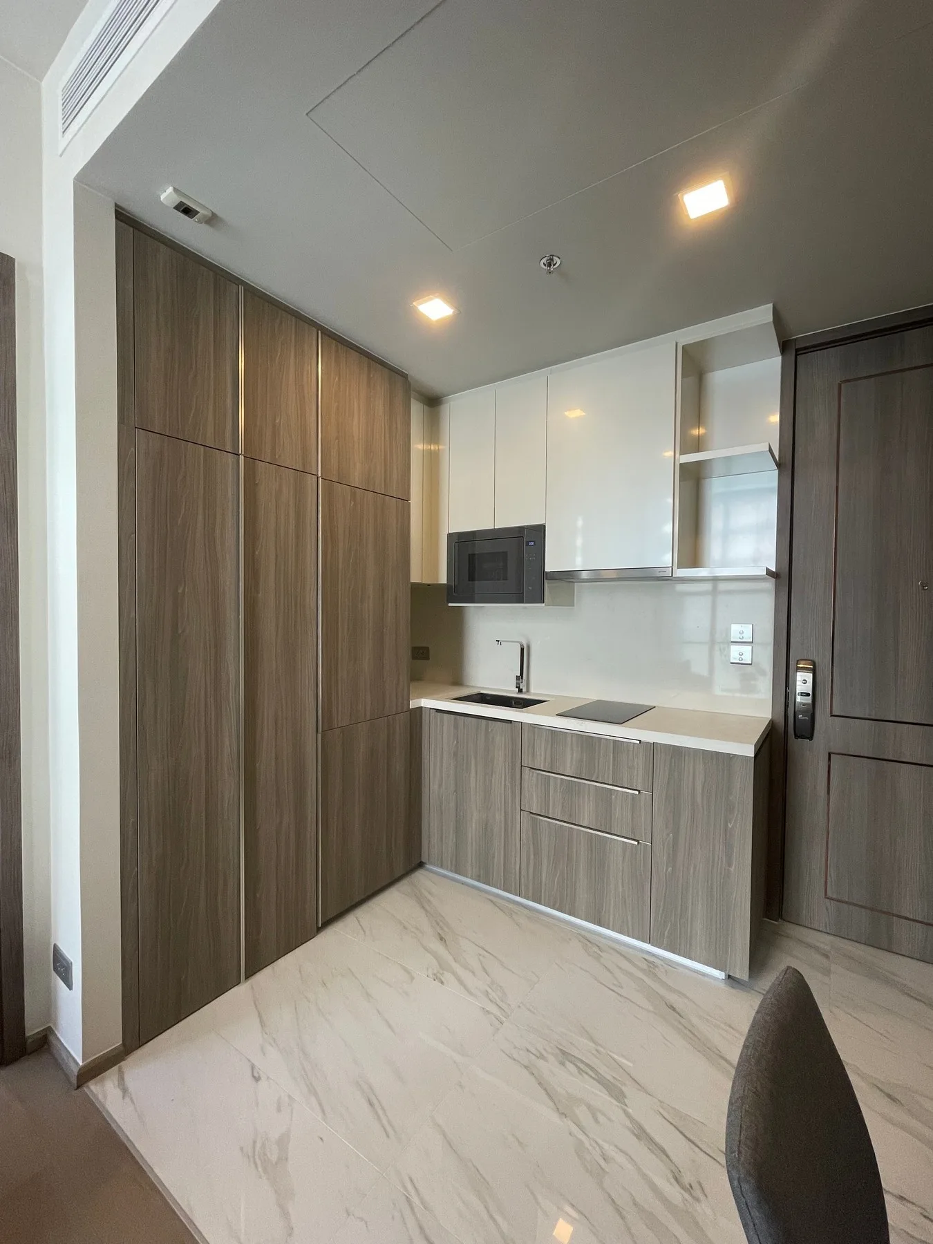 Celes Asoke — photo 4