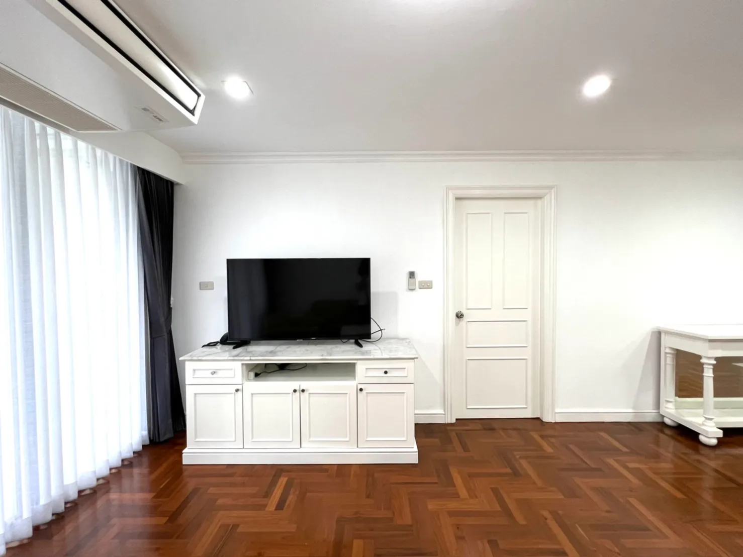 Acadamia Grand Tower — photo 2
