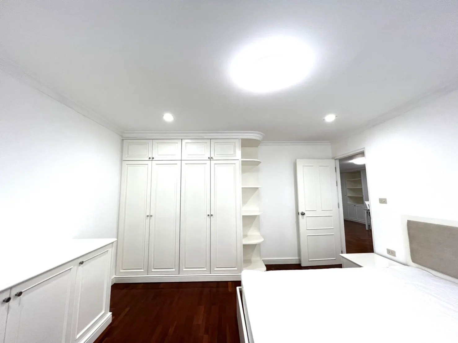 Acadamia Grand Tower — photo 11