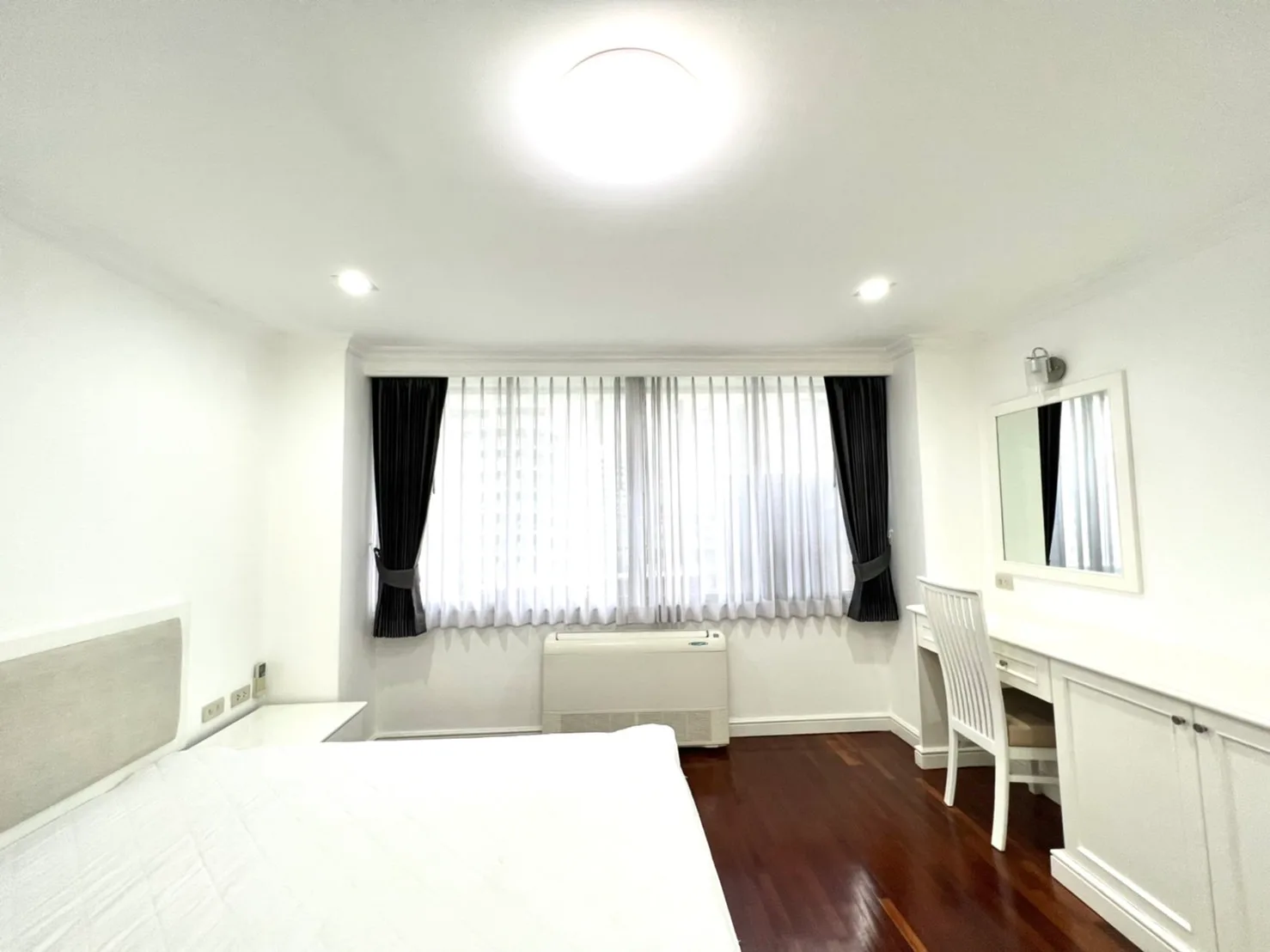 Acadamia Grand Tower — photo 12
