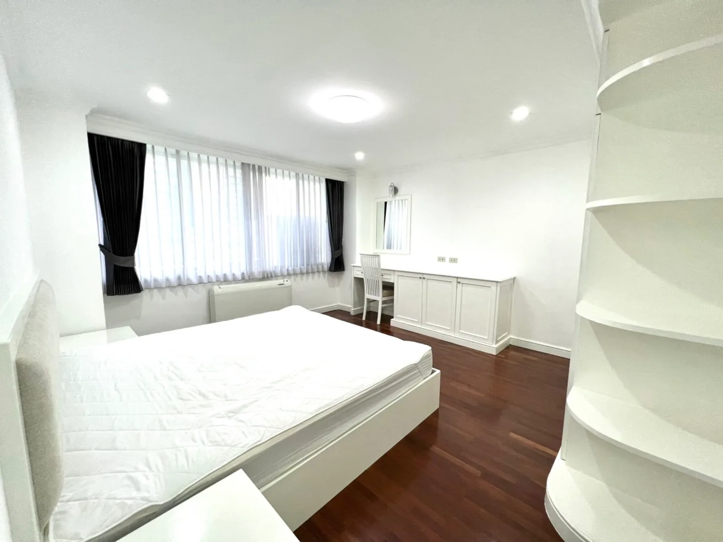 Acadamia Grand Tower — photo 10