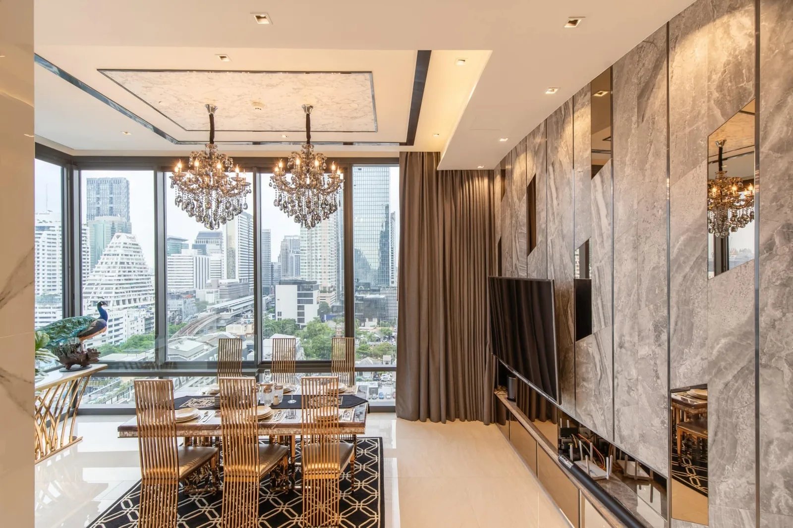 Ashton Silom — photo 4