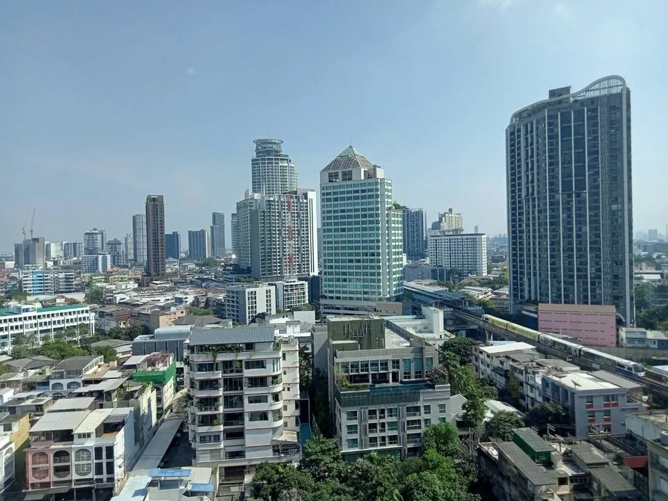 Life Sukhumvit 65 — photo 8