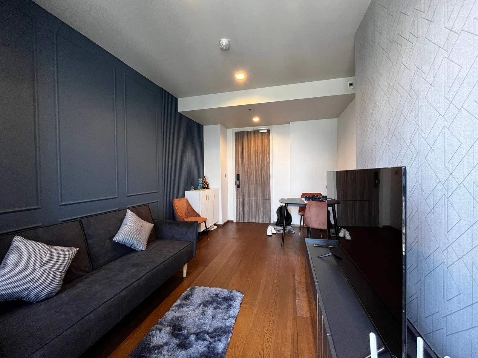 Ideo Q Sukhumvit 36 — photo 1