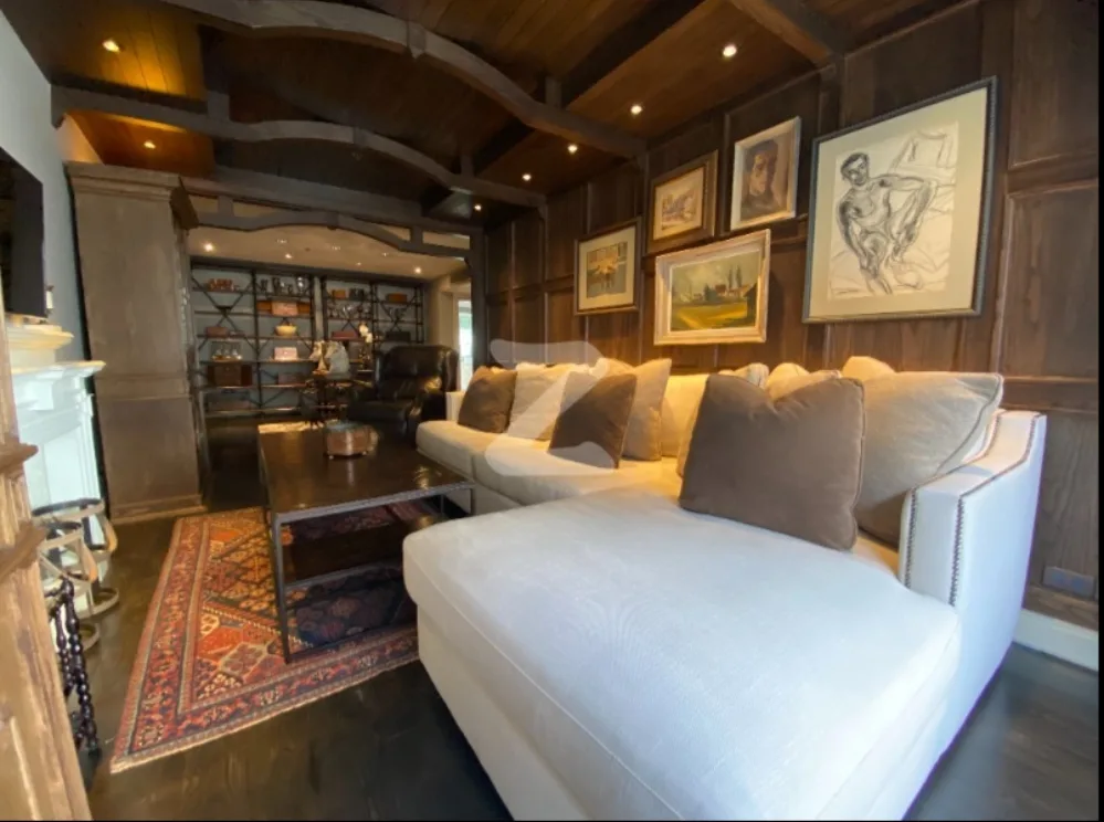 Baan Sathorn — photo 3