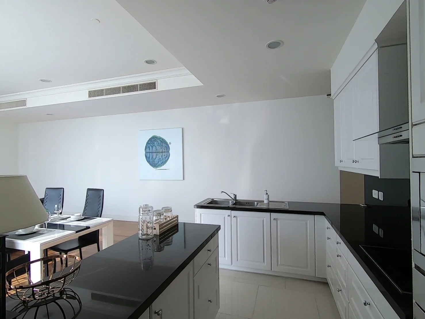 Royce Private Residences — photo 7