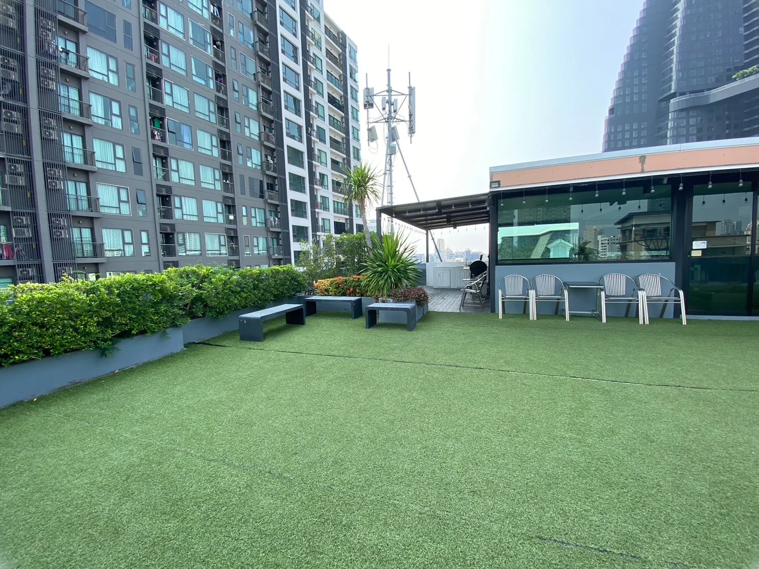 Quad Sukhumvit 36 Serviced Apartment — photo 14