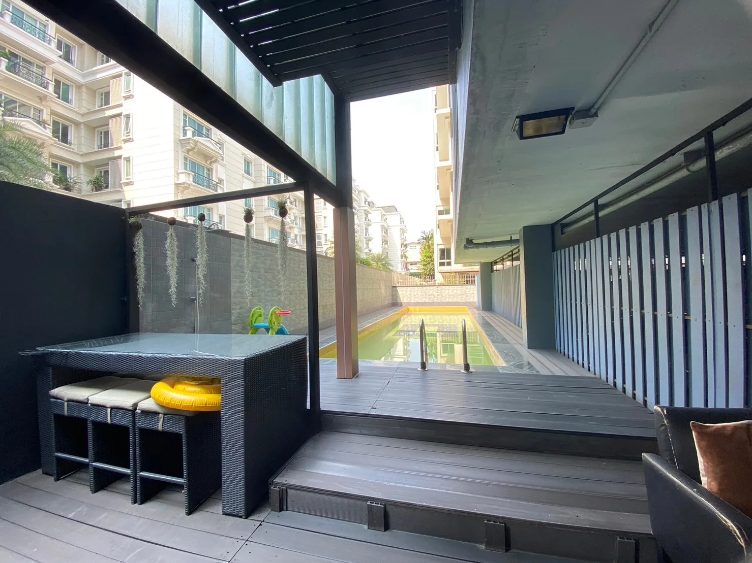 Quad Sukhumvit 36 Serviced Apartment — photo 16