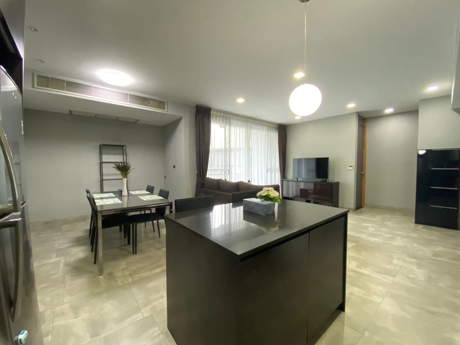 Quad Sukhumvit 36 Serviced Apartment — photo 3