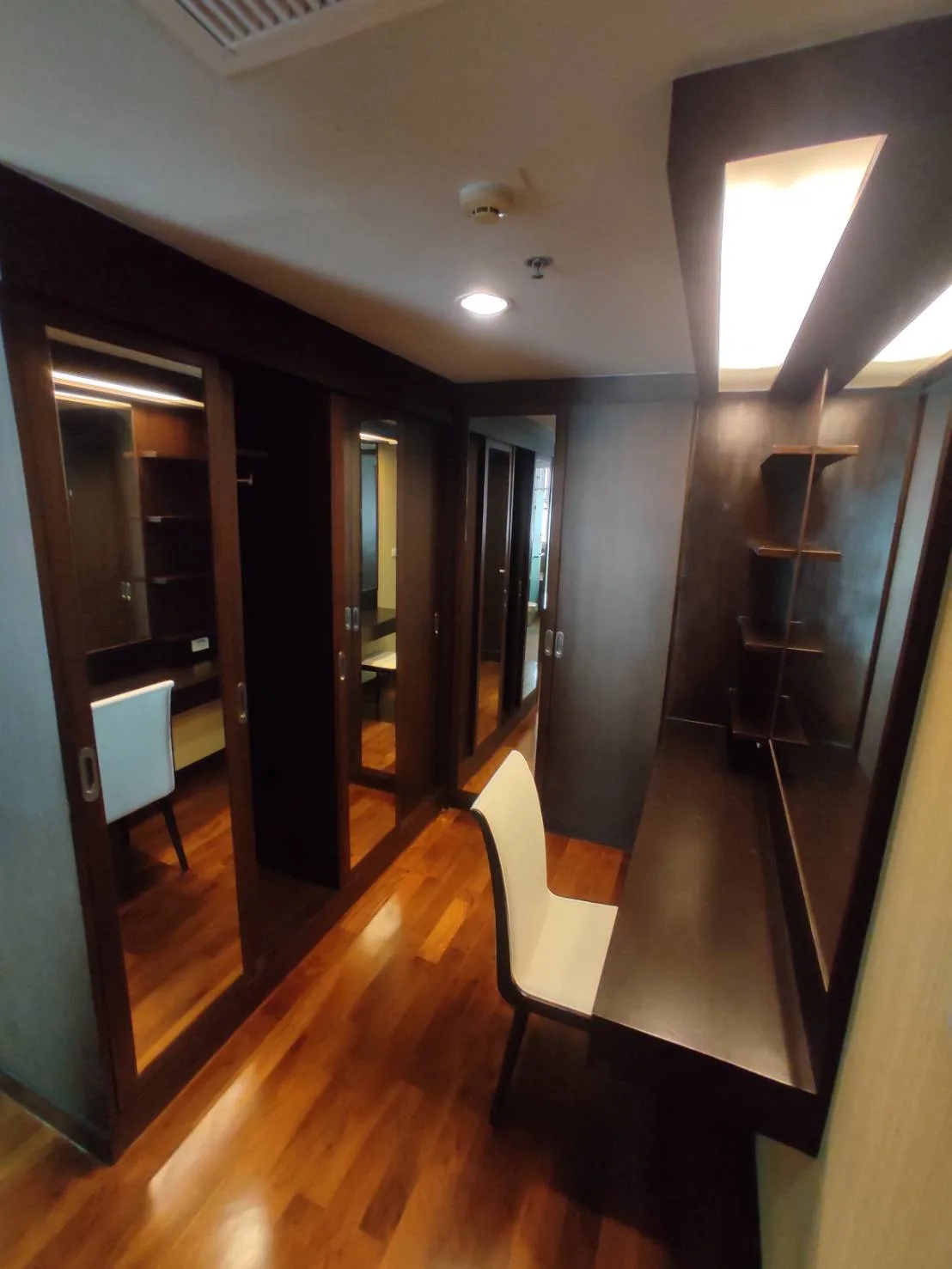 Richmond Hills Residence Thonglor 25 — photo 11